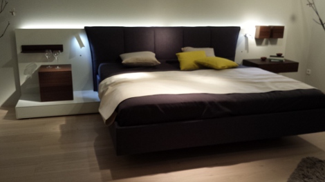 Hulsta bed lunis met kussen